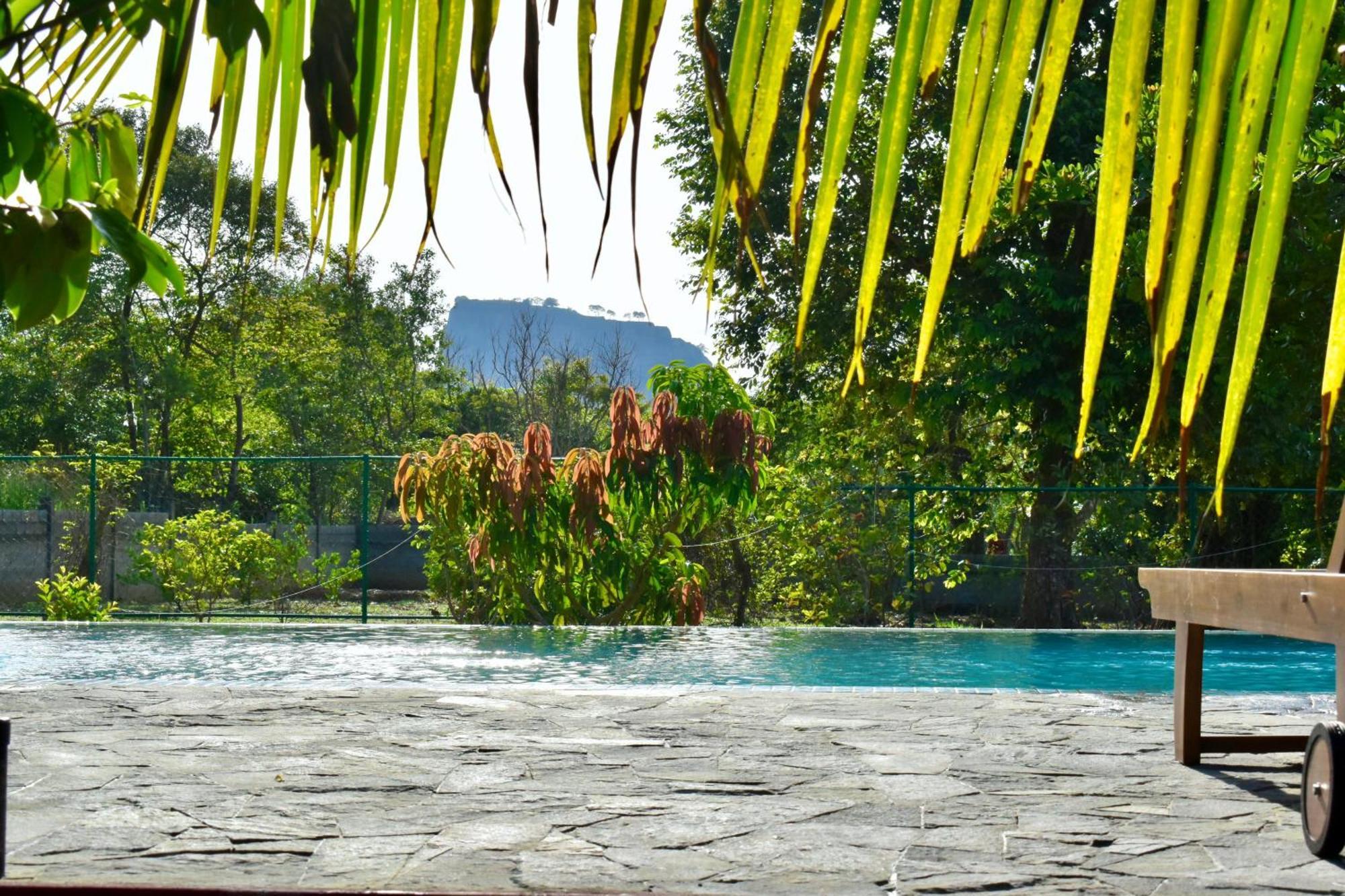 Sinhagiri Villa Sigiriya Buitenkant foto
