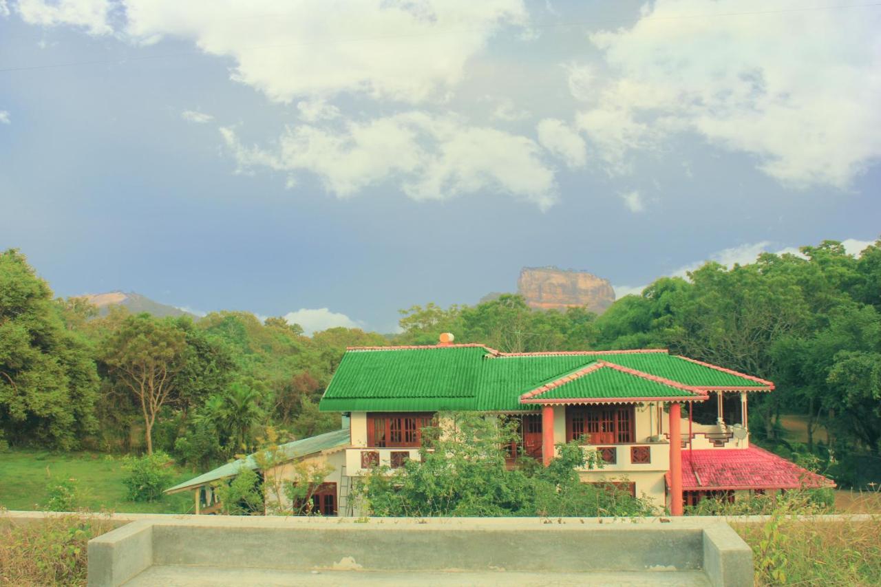 Sinhagiri Villa Sigiriya Buitenkant foto